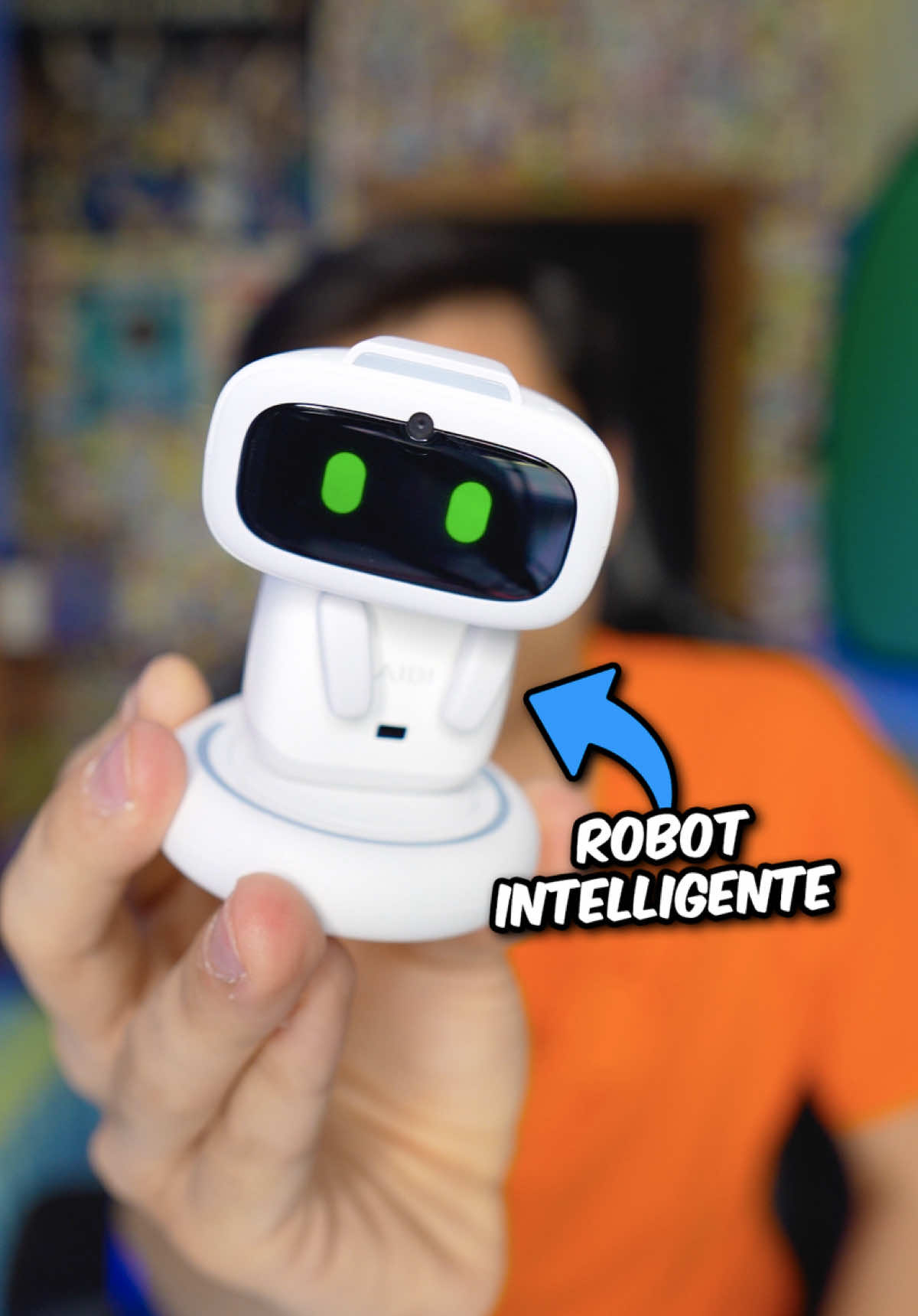 A post by @nick_radogna on TikTok caption: il Robot intelligente che imita gli Animali 🤖🐶 Ma a cosa serve davvero secondo te?