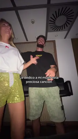 A post by @carliyoelnervio on TikTok caption: Mi bb @Natalia Palacios #carliyoelnervio 
