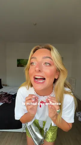 A post by @nataliaxprr on TikTok caption: necesitaba este encuentro taaanto 🥹 como embajadora quiero dar las gracias a @Maybelline ES por hacerlo posible ❤️