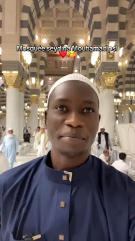 A post by @pa_assane_senegal on TikTok caption: Mosquée seydina Mouhamad #islam 