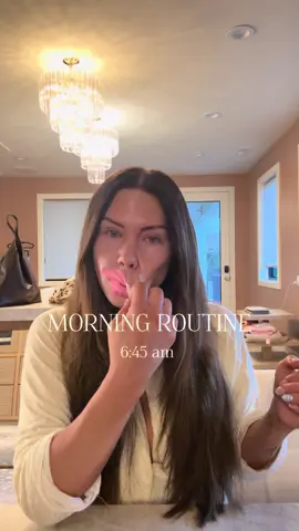 A post by @_justjessiiii on TikTok caption: Morning in my life ✨☕️ #momtok #morningroutine 
