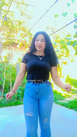 A post by @floreflorentina10 on TikTok caption: #foryou🥰🥰 