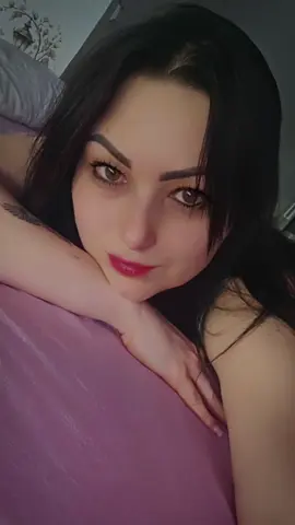 A post by @elenaroxx24 on TikTok