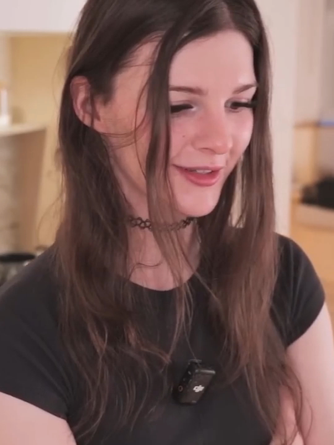 A post by @rose_e_evergreen on TikTok caption: F1nn5ter talks about his delivery guys reactions to meeting him #f1nn5ter #finnster #trans #finnstergirl #hrt #crossdresser #streamer #crossdressing #lgbt #f1nn #streamergirl #bi #twitchcon @f1nn5terlive