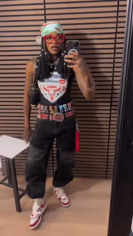 A post by @tenommmmm on TikTok caption: For the ppl who #getit they get it #thegirlswhogetit like let’s be real this is a #philly thing #philadelphia is the only #city one strike doing this and I feel like if you cared about your #city #cityofbrotherlylove than it would be more #volunteers #volunteer ppl tryna help this situation but no it’s giving money hungry and very selfish and ppl coming at me calling me broke and etc for my opinion like no yall need to look in the fuckin mirror us as black ppl as a #community is terrible and this is a prime example 