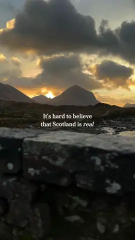 A post by @scotlandswild on TikTok caption: You have to pinch yourself sometimes 🏴󠁧󠁢󠁳󠁣󠁴󠁿♥️ #Scotland #ScotlandTravel #ExploreScotland #VisitScotland