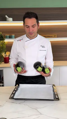 A post by @sebastian_fitarau on TikTok caption: Me lo avete chiesto! Episodio 146🌱 Babaganoush 🍆 ingredienti: 3 melanzane grandi 4 cucchiai di tahina 1 spicchio d'aglio  il succo e scorza di un limone olio evo q.b. sale q.b. pepe q.b. paprika affumicata q.b. semi di sesamo q.b. Buon Appetito!🤤 You asked me for it! Episode 146🌱 Babaganoush 🍆 Ingredients: 3 large eggplants 4 tablespoons of tahini 1 clove of garlic the juice and zest of one lemon extra virgin olive oil to taste salt to taste pepper to taste smoked paprika to taste sesame seeds to taste Enjoy your meal!🤤 . . . #melanzane #aglio #tahina #menta #sesamo #babaganoush #antipasto #sebastianfitarau #chef #ilgustodellasemplicità 
