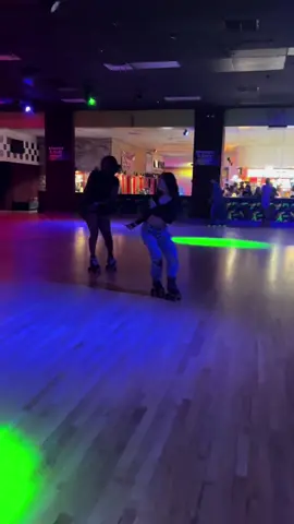 A post by @rollinwithnunu on TikTok caption: 🙃#rollinwithnunu #fyp #rollerskating #trending #viral #foryoupage 