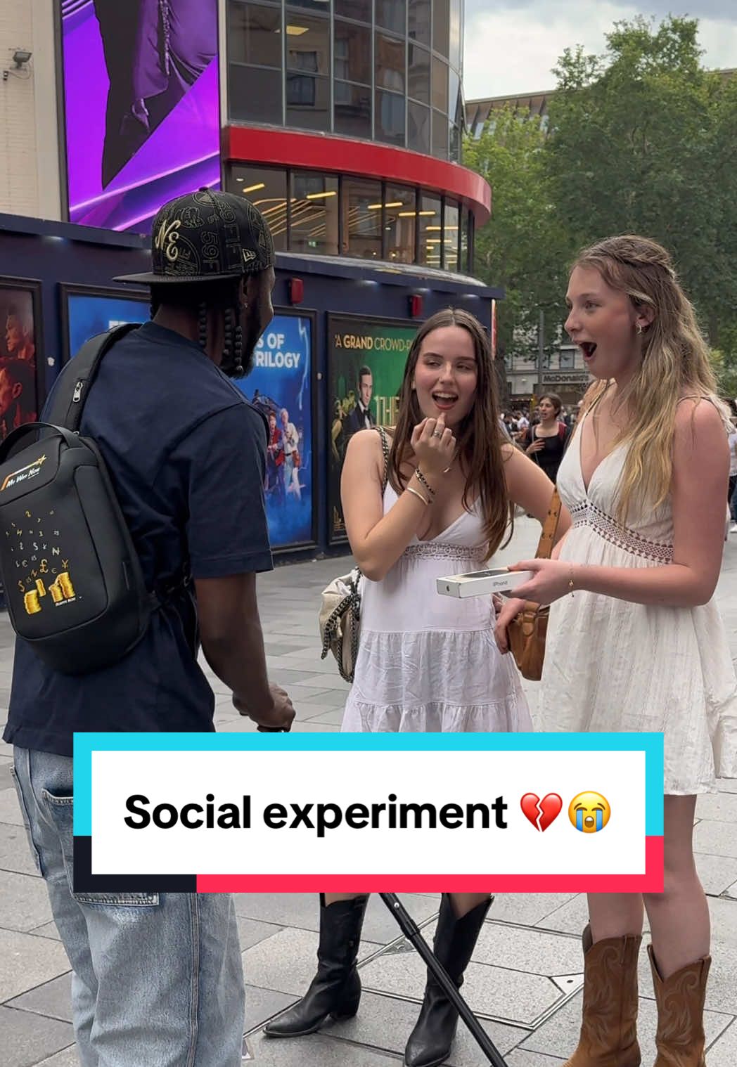 A post by @manlikenabs on TikTok caption: They was so kind 💔😭#fyp #viral ###foryou #foryoupage #💔 #😭 