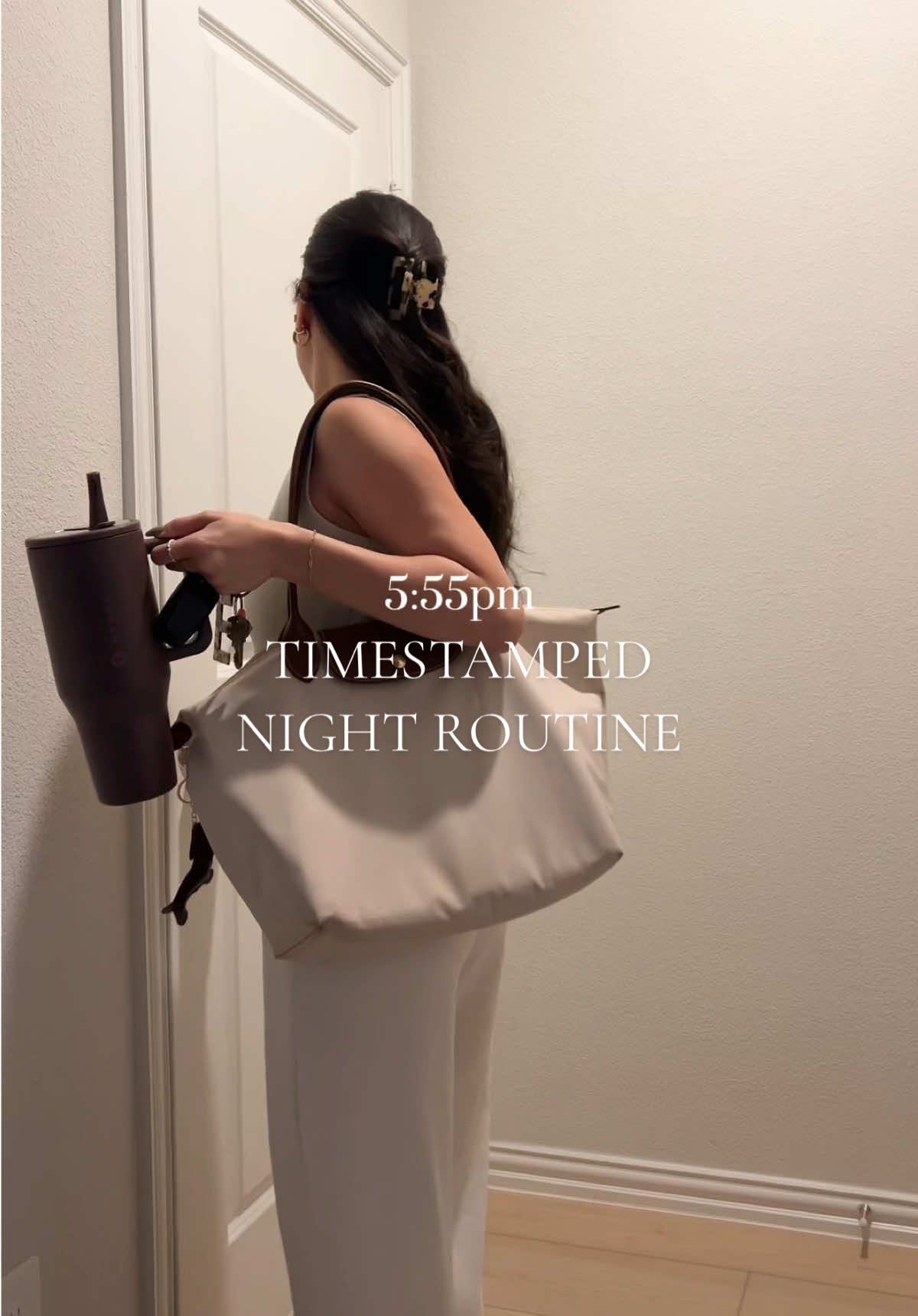 A post by @elainamich on TikTok caption: Timestamped asmr night routine 🤍productive 5-9 aesthetic #nightroutine #CleanTok #motivation #dailyvlog #grwm #vlogs #clean #cooking #asmrsounds #asmrtiktoks #productivity #dayinmylife #routine 