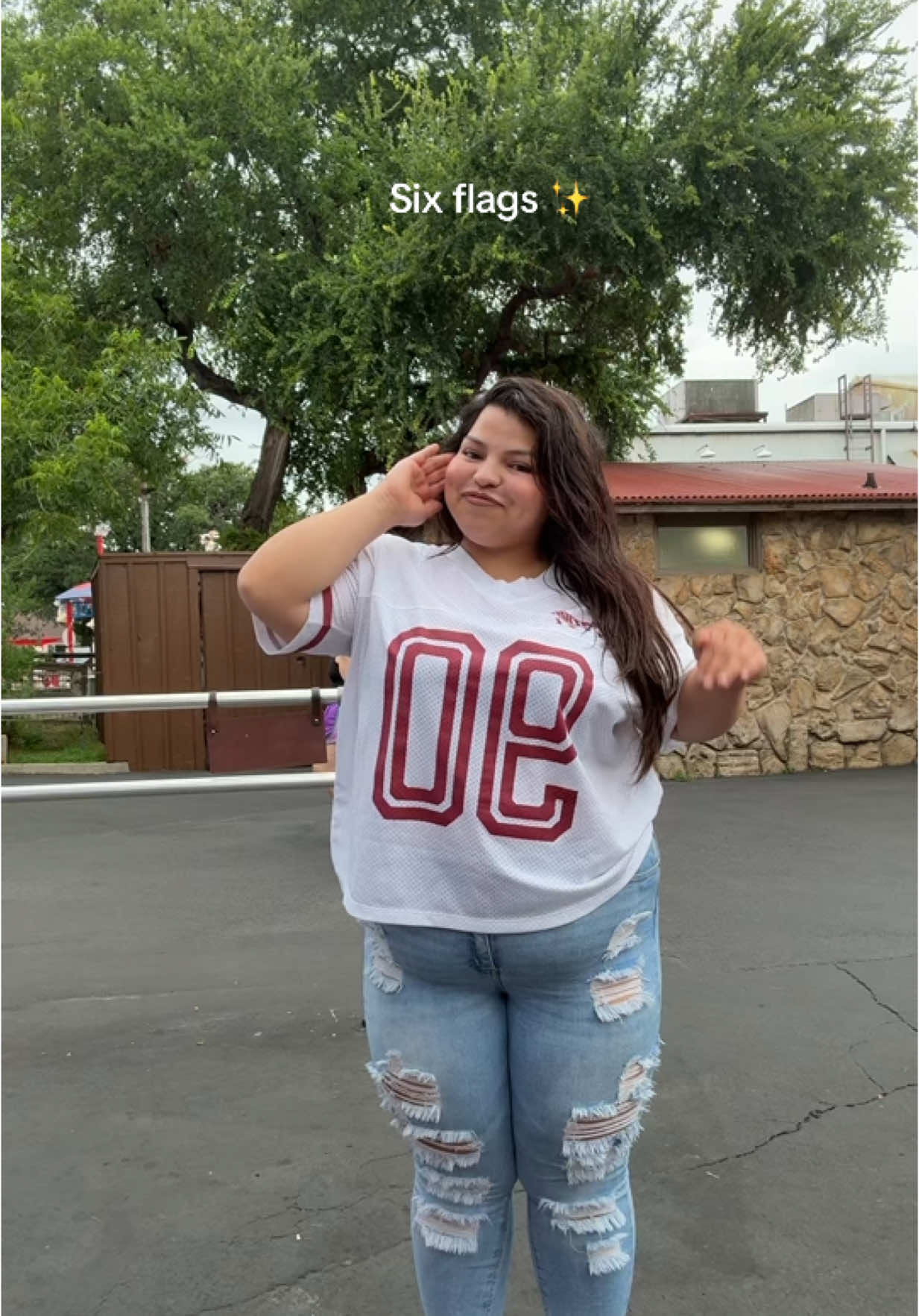 A post by @lizsmiles1 on TikTok caption: Six flags day 