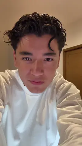 A post by @familyluigi on TikTok caption: Quien pa’ ir a la playa? 🏖️