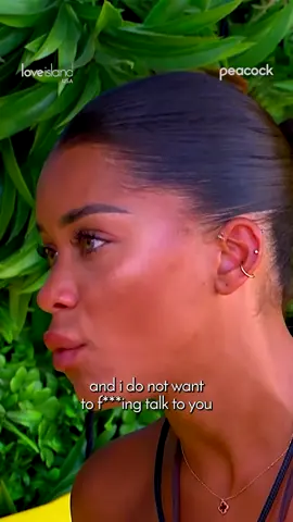 A post by @loveislandusa on TikTok caption: Amaya is unsubscribing from this chat. ✌️ #LoveIslandUSA @Amaya🩰🍒💕🫧 @Zak 