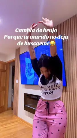 A post by @labellachanell on TikTok caption: Adiós!🤣🤣