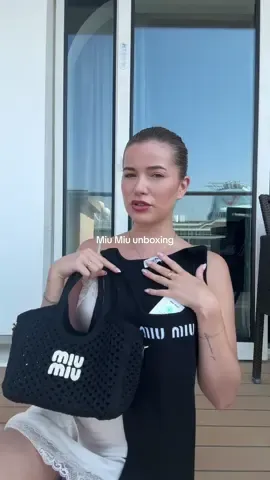 A post by @jadeanna on TikTok caption: in loveeee