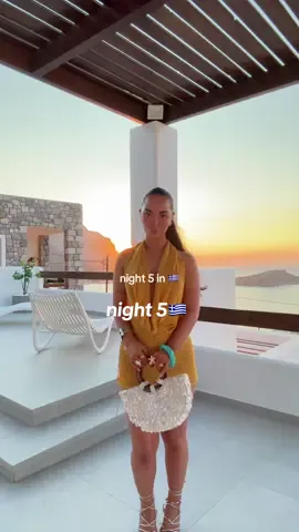 A post by @chynasolder on TikTok caption: my boyfriend was watching me film this so that’s why i’m so stiff lol 