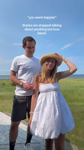 A post by @serenakerrigan on TikTok caption: amaya papaya or ✋ #loveislandusa 