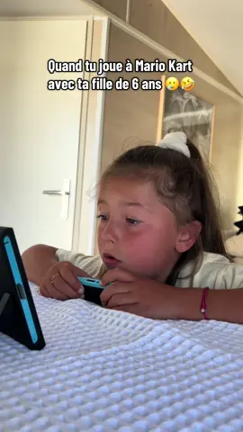 A post by @davidlogananna on TikTok caption: Une partie de Mario Kart avec Anna et y’a toutes ses origines qui ressortent 🤣😂 #Anna #pourtoi #fyp #gitan #virale 