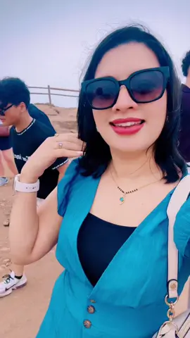 A post by @bhumikagautam12 on TikTok caption: Aaja cabo da Roca tira#portugal🇵🇹 