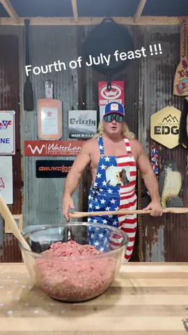 A post by @stalekracker on TikTok caption: Big flavor, bigger celebration. This Fourth of July, we took the cookout to the next level with a monster burger packed with sweet, spicy, and savory goodness-featuring a jalapeño & cheese sausage dog from Zummo Meats. The ultimate bite for the ultimate holiday. #FourthOfJulyFeast #ZummoMeats #BurgerGoals #GrillSeason #SweetSpicySavory #JalapenoCheeseDog #UltimateCookout #BBQSeason #FoodieFireworks #AllAmericanBite 