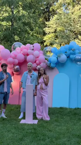 A post by @youungeer on TikTok caption: Завтра в 15:00 в тгк: ЯНГЕР 