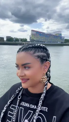 A post by @lacramioara.diamantul on TikTok caption: #itimultumescdoamneee🙏🥰 