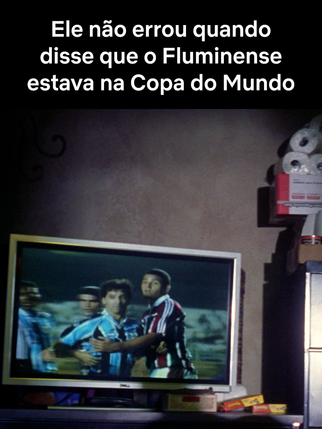 A post by @netflixbrasil on TikTok caption: Desde Prison Break o Fluzão é do Brasil pro mundo. ⚽ #gremio #fluminense #flu #prisonbreak #tiktokmefezassistir #netflix #NetflixBrasil