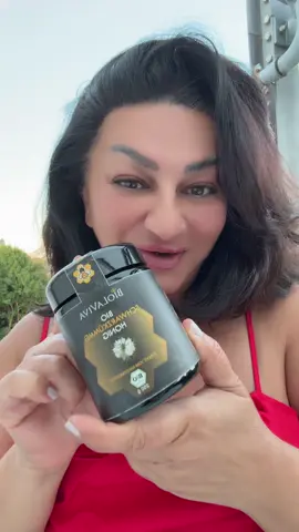 A post by @ladylia77 on TikTok caption: #viralvideos #здоровье #flypシ #gesundheit #honig 