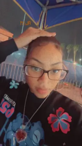 A post by @how2treatit_ on TikTok caption: I know you don’t have to tell me anything #explore #explorepage #thepham❤️ #trend #foryoupage #trending #nails #acrylicnails #pressonnails #food #cake #cupcake #candyapples #cakesickles 