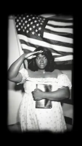 A post by @_itzpsyiconic_ on TikTok caption: Well? Ain’t you gonna wish me and America a happy birthday?!🇺🇸🎇🎂🎉🥳🍾 #4thofjuly #birthday #terrijoe #fyp #foryoupage #viral #foryou 