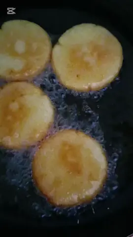 A post by @raabtodaar on TikTok caption: #CapCut 