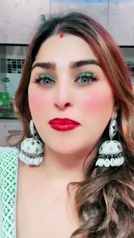 A post by @ritukaur275 on TikTok