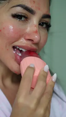 A post by @missalessandraleon on TikTok caption: Routine eat your skin care 😂🫶Refreshing & radiant! ✨🍓 An Ice Roller Facial with strawberries helps reduce puffiness, brighten your complexion, and soothe inflammation—all while tightening pores. Perfect combo for a glow-up! 💖  Using a facial cleanser is better than just washing with hands—it’s specially formulated to remove dirt, oil, and impurities deeply, leaving your skin clean and refreshed! ✨🧖‍♀️ . . .  #SkincareTips #CleanSkin #GlowUp #SkincareRoutine #IceRoller #strawberryglow  #routine #skinglow #antiaging #glow