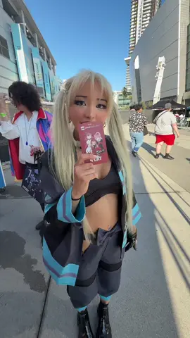 A post by @miawaiifuxo on TikTok caption: guess where i am 🙈