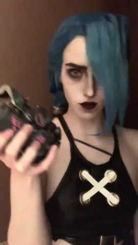 A post by @sleeplesskingcoss on TikTok caption: my only transition vid I’m sorry 😢 #jinx #arcane #arcaneleagueoflegends #arcanejinx #jinxarcane #lol #leagueoflegends 