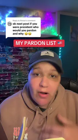 A post by @thejovialjunky on TikTok caption: Replying to @Roxee 