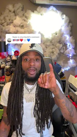 A post by @kingron4l on TikTok caption: Replying to @sherrilee50 4th of July signs in American Sign Language part 2, let’s go! #independenceday #signlanguage #americansignlanguage #fy #4thofjuly #holiday #LearnOnTikTok 