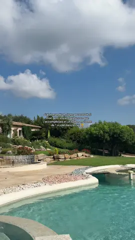 A post by @fleurfratacci on TikTok caption: Proud dad 🤍