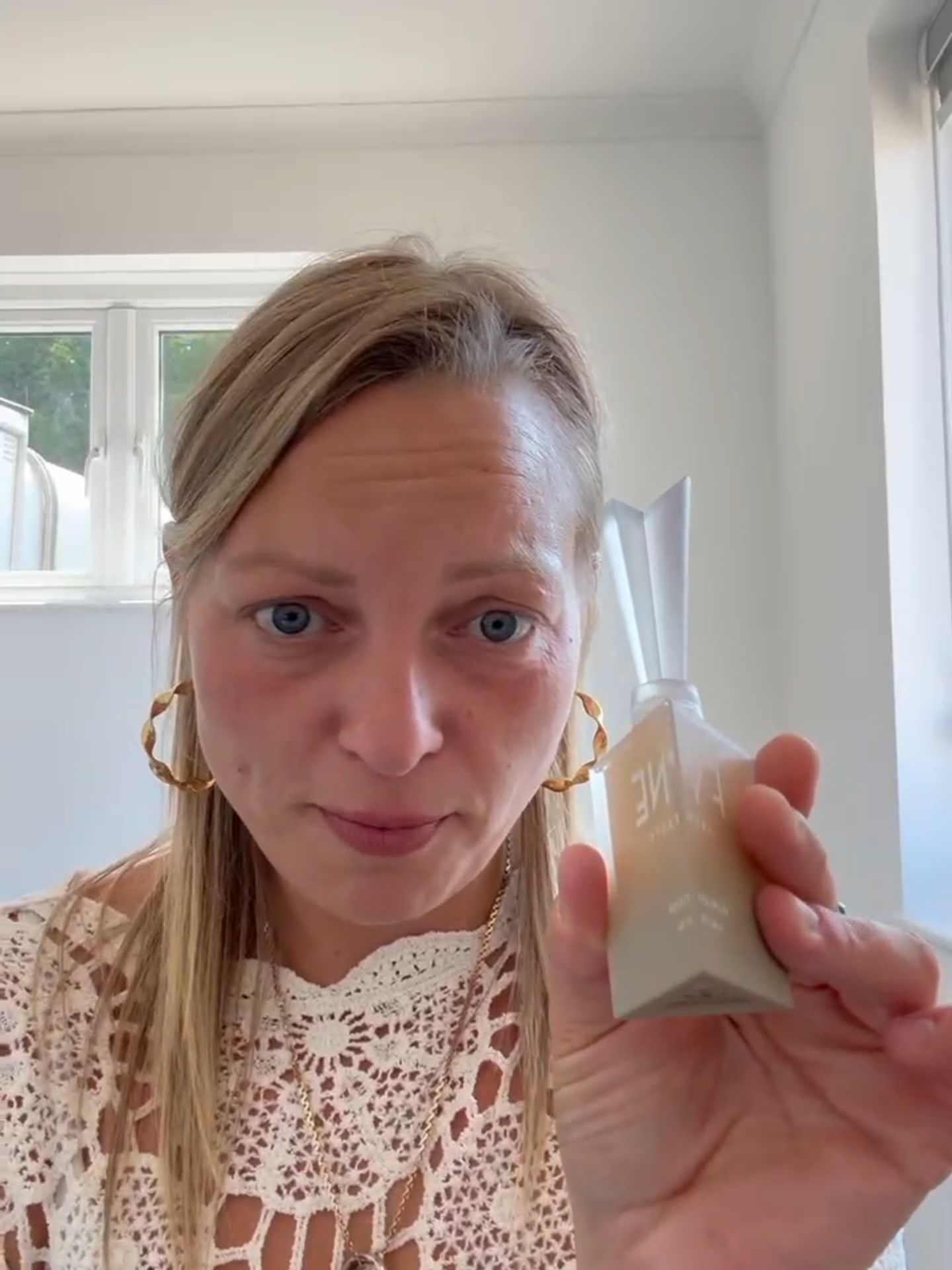 A post by @thesmithyfamily on TikTok caption: Need a concealer ? #teamsmithy #tiktokmademebuyit