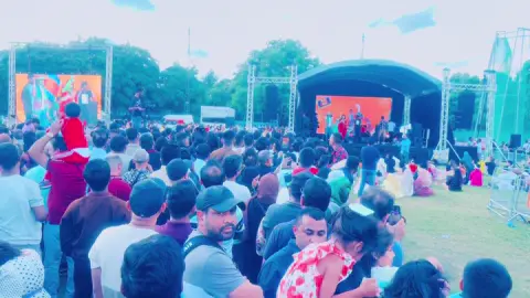 A post by @zinuktalukdar7777 on TikTok caption: মনটারে জিগাইয়া দেখিস তুই দোষী না আমি দোষী#😳😳😳 #everyone #fouryourpage #tik_tok #fyp #tending #💔💔💔 
