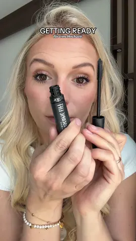 A post by @healthy_mandy on TikTok caption: Wie findet ihr mein Kleid am Ende? 🥹😍