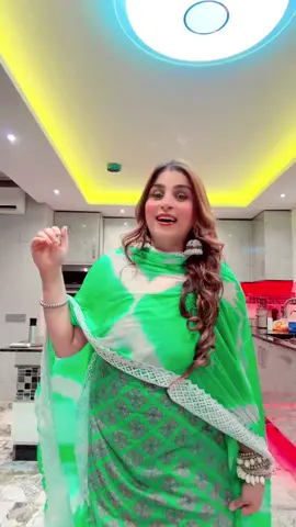 A post by @ritukaur275 on TikTok