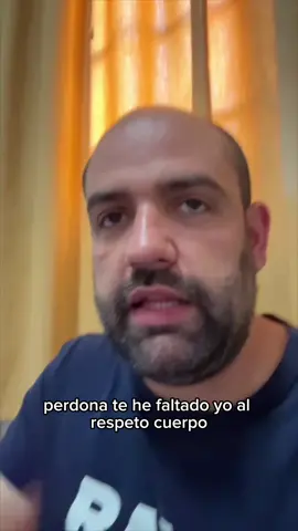 A post by @danielfez on TikTok caption: Cuerpoescombro #humor #parati #tiktokyyo 