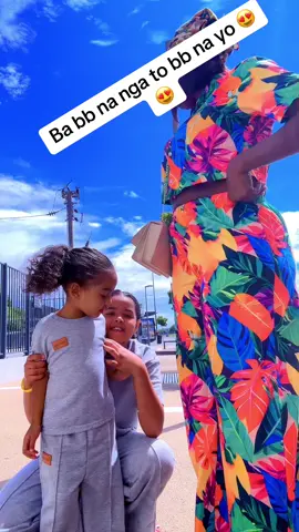 A post by @08filledechance on TikTok caption: #pourtoi#fyp #mamanheureuse #mesbebesdamour❤️🥰 #tiktokcongolais🇨🇬🇨🇩 #tiktokfrance🇨🇵 #mamanjumeaux 