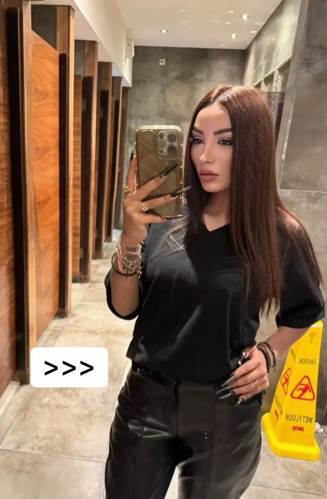 A post by @geanina_bornei27 on TikTok caption: #♥️♥️♥️ #5pasidebine #gya #videoviral 