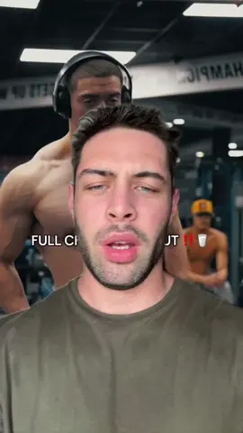 A post by @lennartfelix on TikTok caption: Random Brust workout