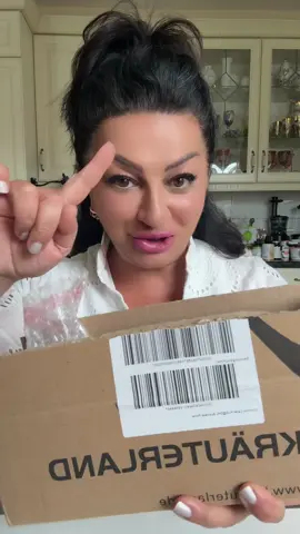 A post by @ladylia77 on TikTok caption: #viralvideos #flypシ #еда #здоровье #gesundheit 
