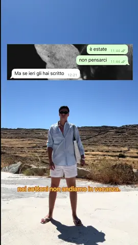 A post by @alessandrocossari_ on TikTok caption: da mykonos è tutto #perte #viral 