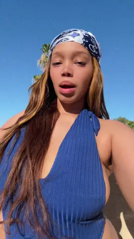A post by @dontstareitsrudeee on TikTok caption: Arizona what’s uppppp