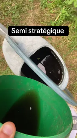 A post by @alex777terieur on TikTok caption: #jardinage #astuce #permaculture #potager 